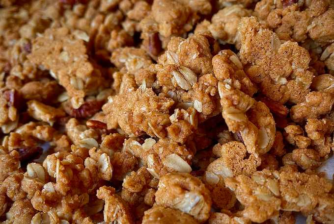 oatmeal-cookie-crumble-1.jpeg